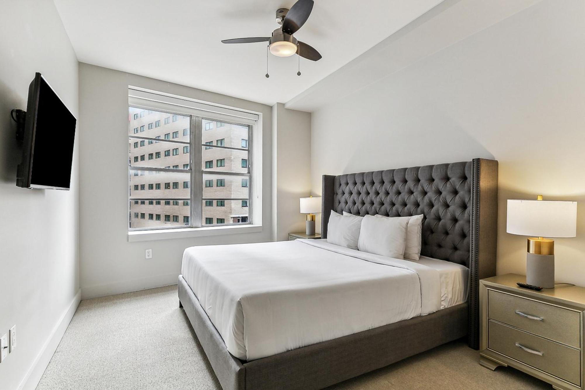 Upscale Condos And Penthouses Close To Canal And Bourbon St New Orleans Exteriér fotografie