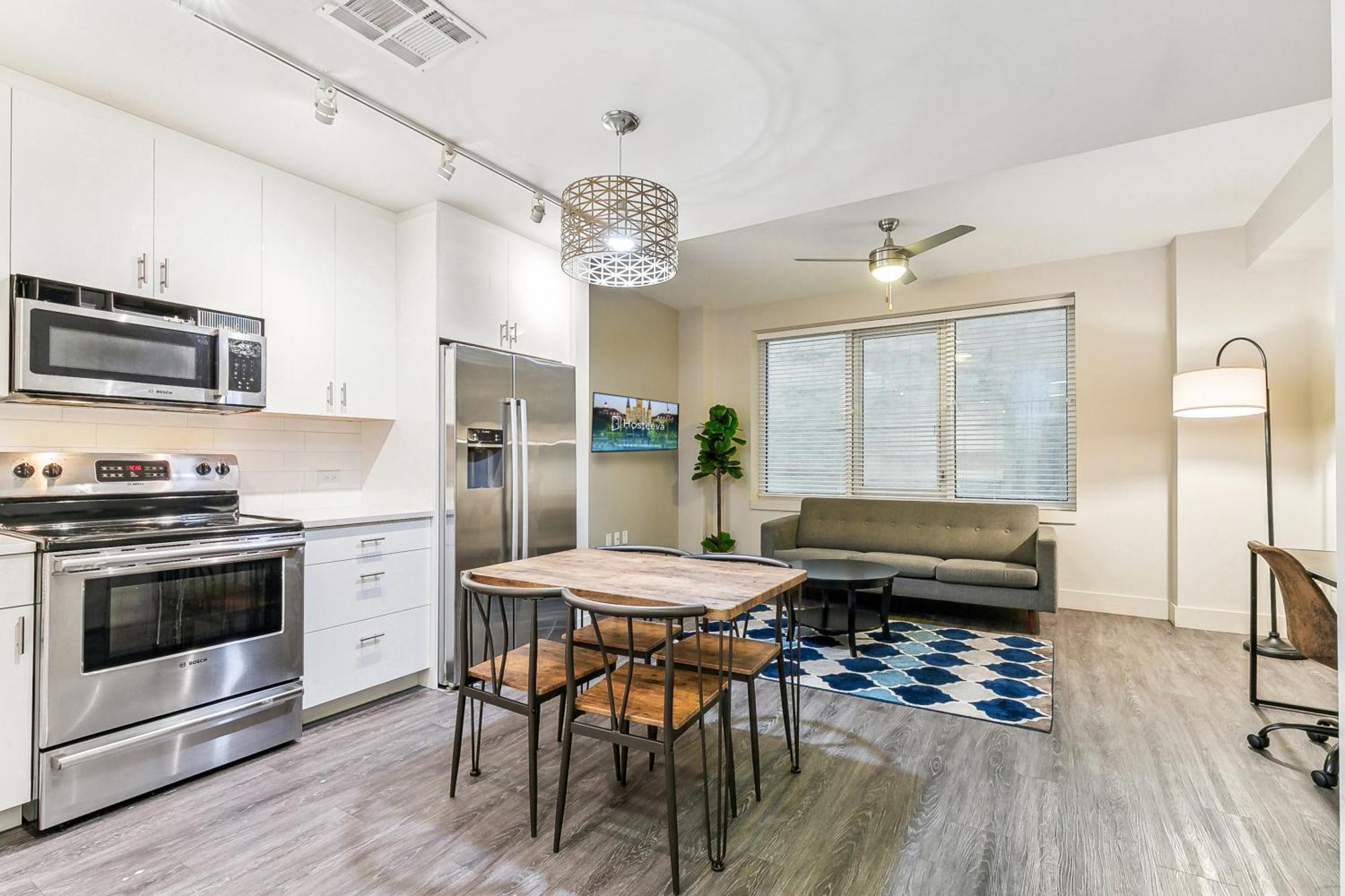 Upscale Condos And Penthouses Close To Canal And Bourbon St New Orleans Exteriér fotografie