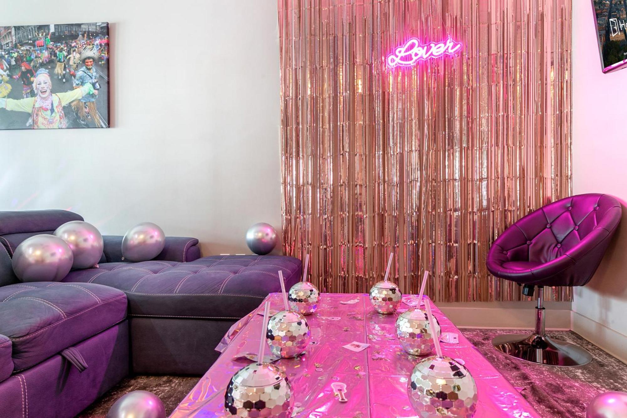 Upscale Condos And Penthouses Close To Canal And Bourbon St New Orleans Exteriér fotografie