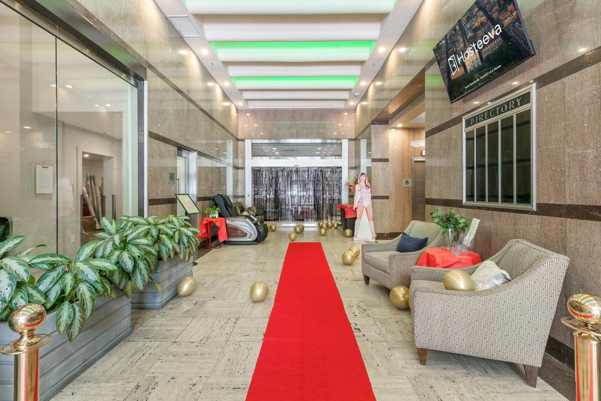 Upscale Condos And Penthouses Close To Canal And Bourbon St New Orleans Exteriér fotografie