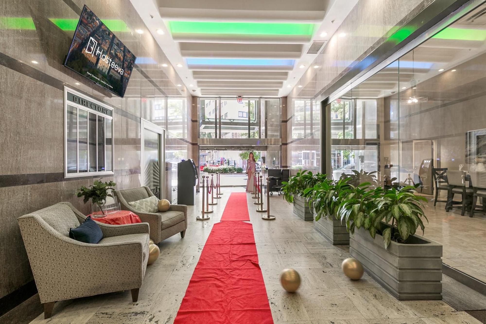 Upscale Condos And Penthouses Close To Canal And Bourbon St New Orleans Exteriér fotografie